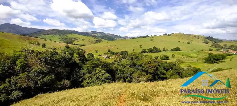 Imagem Oportunidade Imperdível: Terreno com 21,21ha em Localização Privilegiada!