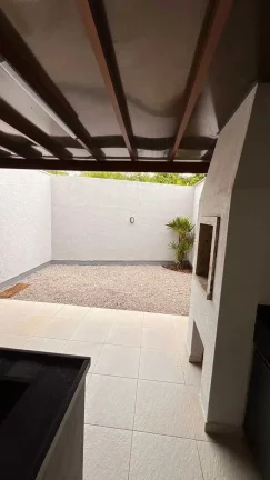 Imagem Sobrado semi-mobiliado com 2 dormitórios e 1 vaga de garagem em Tijucas