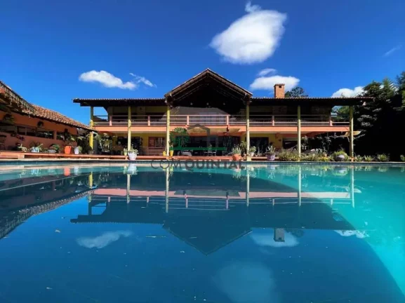 Casa com 5 Quartos à Venda, 3 m² em Parque Silvino Pereira - Cotia