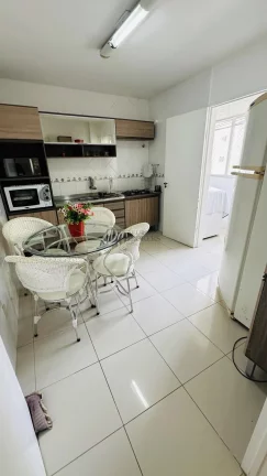 Imagem Apartamento com 03 dormitórios para locação anual no Centro Balneário Camboriú