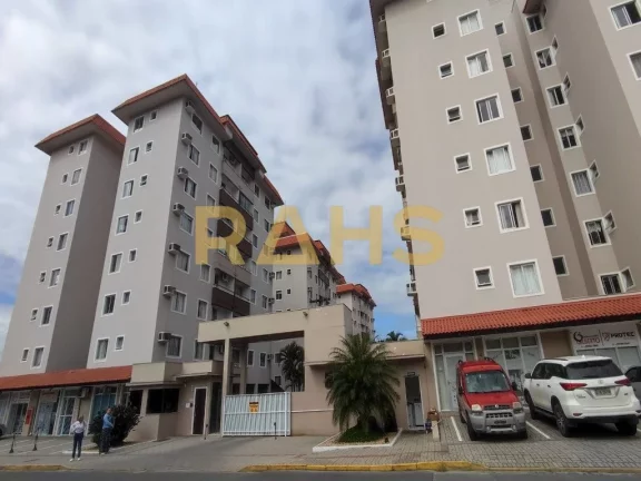 Um apartamento com uma localizaÃ§Ã£o privilegiada no bairro Floresta! O apartamento conta com 01 suÃ...