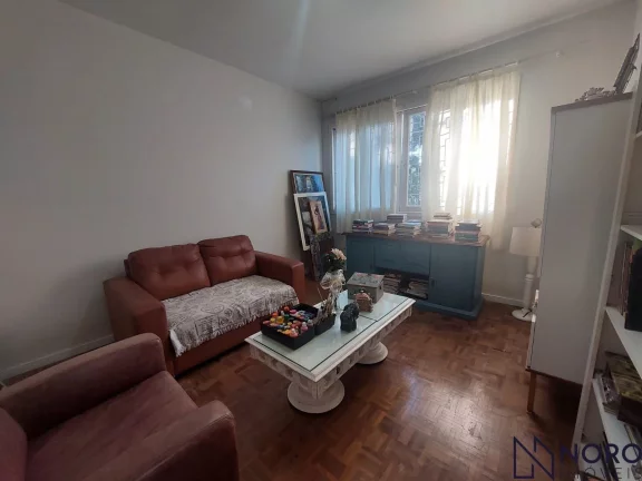 Imagem CASA 3 DORMITÓRIOS (1 SUITE) 4 VAGAS NA TRAV. DOMINGOS TREVISAN-CENTRO