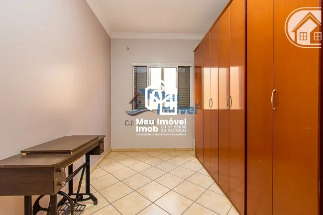 Imagem Colônia Agrícola Samambaia Casa 4 Quartos 3 Suíte 450m²