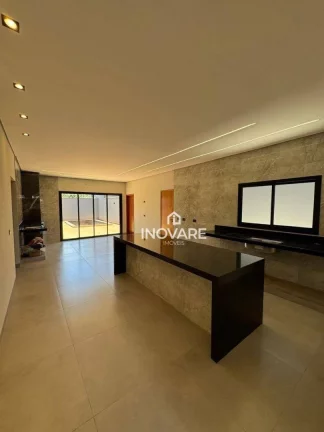 Imagem Casa com 3 dormitórios à venda, 170 m² por R$ 1.000.000,00 - Residencial beira Rio I - Itumbiara/GO