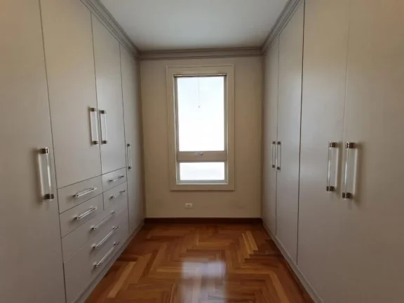 Imagem Casa no Res. Alphaville 2 - 470m²