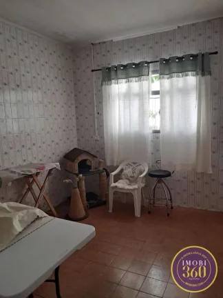 Imagem Casa com 04 dormitórios e com 02 vagas de garagem na Vila Mafra