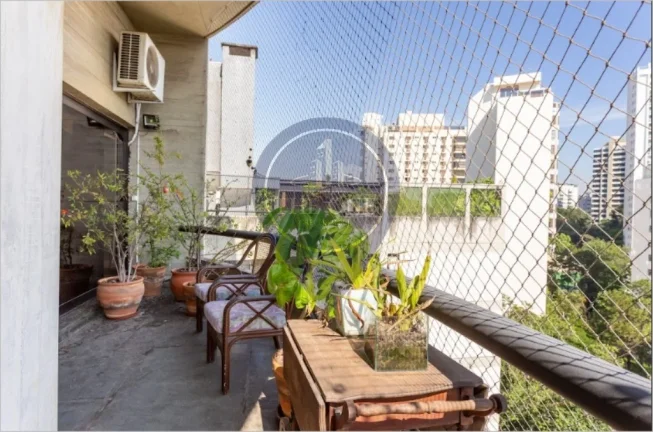 Imagem Apartamento à venda em São Paulo-SP, Real Parque: 4 quartos, 2 suítes, 2 salas, 5 banheiros, 3 vagas - 294 m².