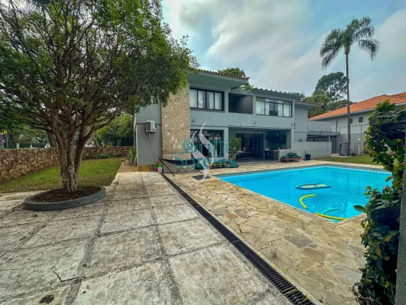 Imagem Casa/Sobrado à Venda em Alto de Pinheiros - São Paulo/SP.