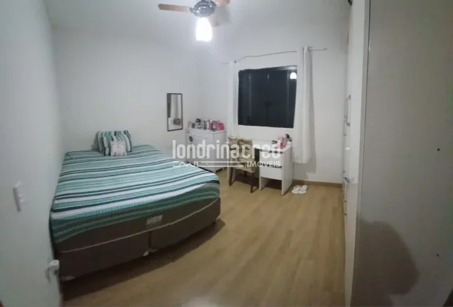 Imagem Casa Ampla à Venda no Jardim Dom Pedro II – 3 Quartos, 1 Suíte, Churrasqueira, Grande Quintal e Espaço para Construção em Terreno de 310m²!