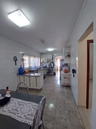 Imagem Casa com 4 dormitórios sendo 2 suítes à venda, 600 m² por R$ 2.700.000 - Condomínio Vivendas do Lago - Sorocaba/SP