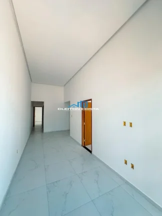 Imagem Casa para Venda em Feira de Santana, Mangabeira, 3 dormitórios, 1 suíte, 1 banheiro, 2 vagas