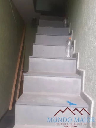 Imagem Sobrado na Vila Alzira 123m de Conforto e Localização Privilegiada