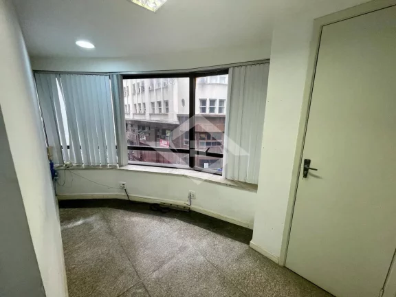 Imagem Vendo ou Alugo sala de 68m2 na Rua do Ouvidor