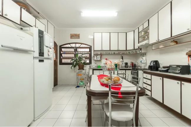 Imagem Casa com 4 Quartos à Venda, 213 m² em Vila Monumento - São Paulo