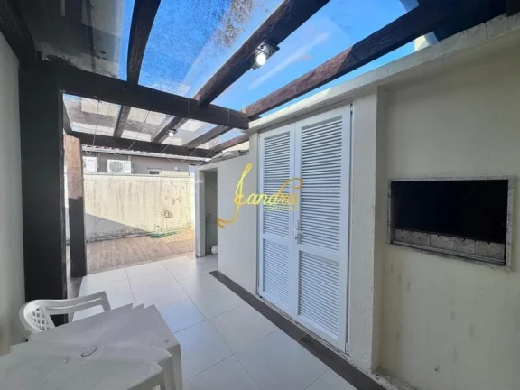 Imagem Ótima casa em condomínio fechado Casa Hermosa com 3 dormitórios