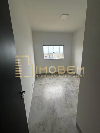 Imagem Imperdível oportunidade! Casa à venda em Ainop-MT, bairro Parque Amazonas, 2 quartos, 1 sala, 1 banheiro, 4 vagas, 61,32m².