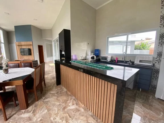 Imagem Incrível casa com piscina a venda em condomínio fechado Ninho Verde I Eco Residence em Porangaba- SP