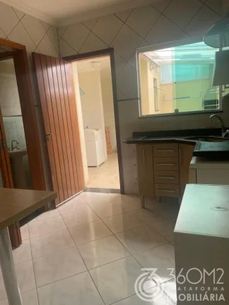 Imagem Sobrado em Condomínio para Venda em Santo André / SP no bairro Vila Scarpelli