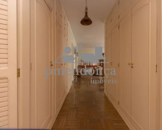 Imagem Apartamentos à venda na Rua Pará com 167m2, 3 quartos e 1 vaga.