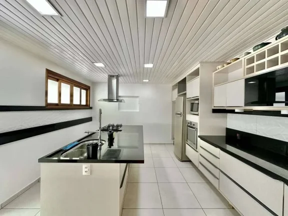 Imagem Cond. Jardim Algarve - 3 dorm /1 suíte + LOFT hóspedes. Piscina e gourmet!