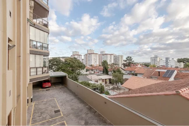 Imagem Imóvel com 2 Quartos à Venda,  em Tristeza - Porto Alegre
