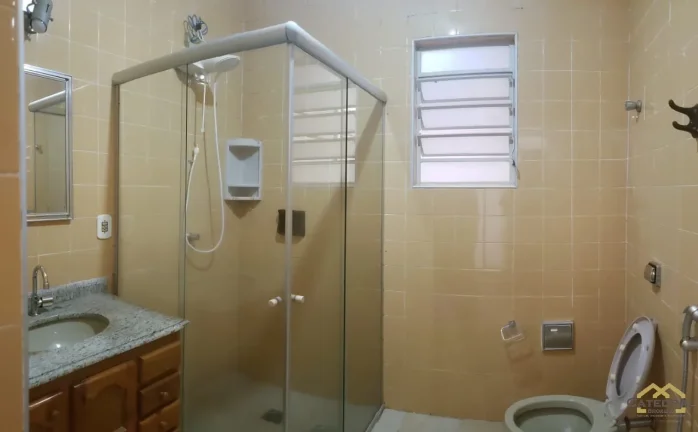 Imagem Casa com 4 quartos sendo 1 suíte e 4 vagas no Jardim Eulina em Campinas - SP