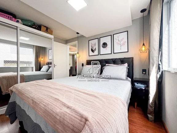 Imagem Apartamento com 2 dormitórios à venda, 49 m² por R$ 275.000,00 - Pimenteiras - Teresópolis/RJ