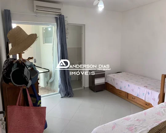 Imagem Casa com 3 suítes à venda, 190 m² por R$ 830.000 - Centro - Caraguatatuba/SP