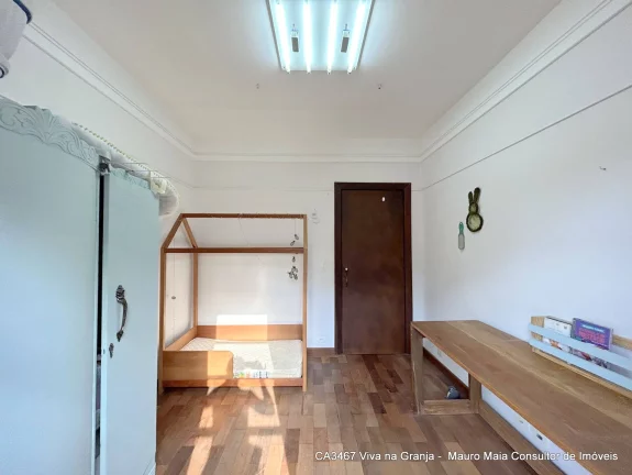Imagem Casa Alto Padrão em São Paulo II, Cotia/SP espaçosa e recém reformada