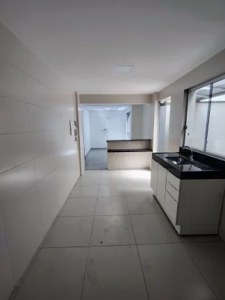 Imagem Apartamento 3 Quartos com Área Privativa em Candelária BH para Alugar