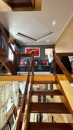 Imagem Sobrado com 4 dormitórios à venda, 220 m² por R$ 1.280.000,00 - Jardim Santa Clara - Guarulhos/SP
