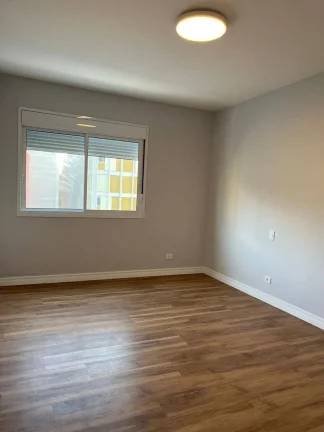 Imagem Apartamento Cerqueira César - 152M², 3 Dorms, 1 Suíte, 1 Vaga.