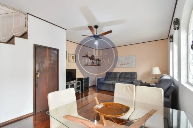 Imagem Casa à venda na Saúde, São Paulo-SP: 5 quartos, 3 suítes, 2 salas, 4 banheiros, 3 vagas, 309m². Venha conferir!