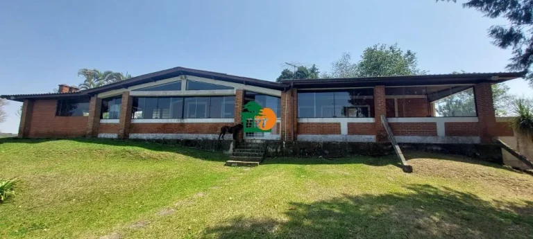 Imagem Sítio para Venda em São Roque, Vila Darcy Penteado (mailasqui), 4 dormitórios, 2 suítes, 1 banheiro