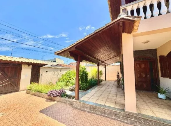Imagem LINDA CASA NO CENTRO DE JUATUBA!