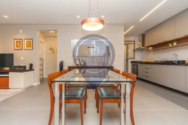 Imagem Apartamento à venda em SP: Imóvel moderno na Vila Uberabinha, 2 quartos, 2 suítes, 2 salas e garagem. Confira!