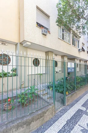 Imagem Apartamento 93M², 2Q, 1 Banheiro, 1 Vaga, Salão de Festas, Armários.