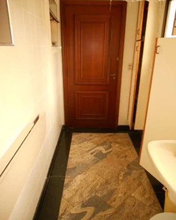 Imagem Apartamento à venda no Guarujá na Praia das Pitangueiras.
