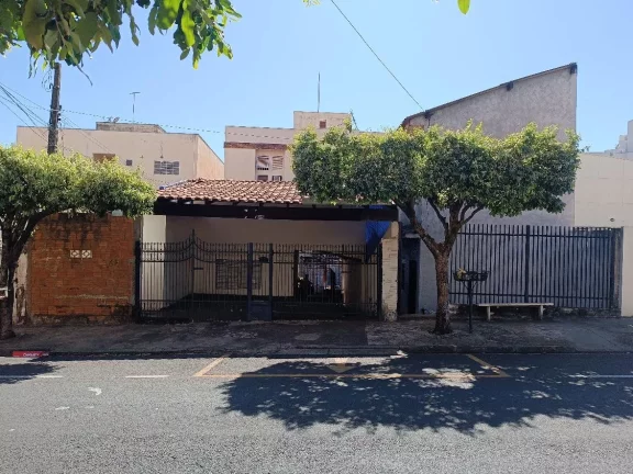 Imagem TERRENO COM 3 CASAS A VENDA NO PARQUE ESTORIL