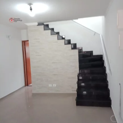 Imagem SOBRADO A VENDA OU LOCAÇÃO VILA PRUDENTE Com churrasqueira