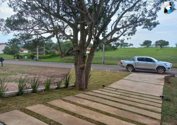 Imagem Incrível casa a venda no condomínio Riviera de Santa Cristina XIII - Paranapanema/SP.