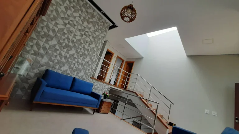 Imagem Casa alto padrão no condomínio Vila Real