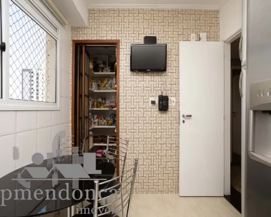 Imagem Apartamento na Vila Romana com 4 dormitórios ( 3 suites ) e 3 vagas, 172 m²