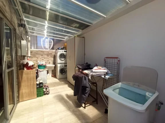 Imagem Sobrado com 2 dormitórios à venda, 60 m² por R$ 400.000,00 - Vila Colorado - Suzano/SP