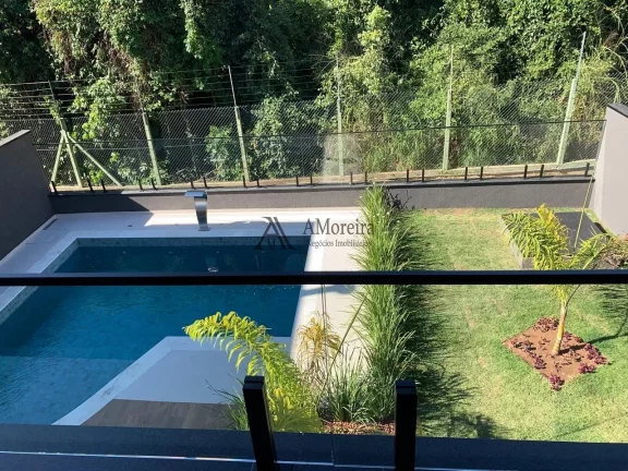 Imagem Casa de luxo em condomínio no Jardim Celeste, Jundiaí-SP: 4 quartos, 4 suítes, 2 salas, 5 banheiros, 4 vagas de garagem, 260m².