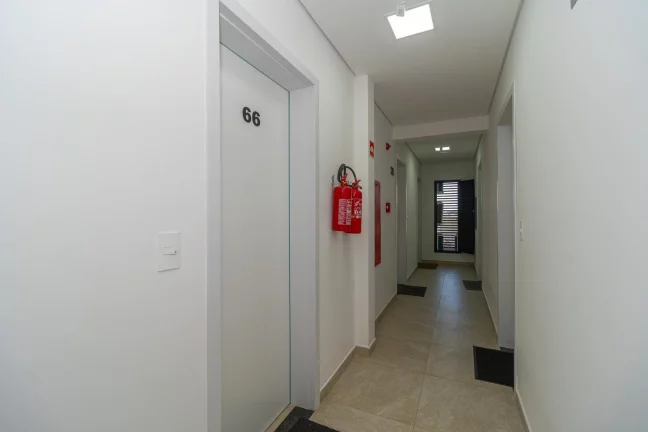 Imagem Apartamento de 1 quarto no bairro Água Verde