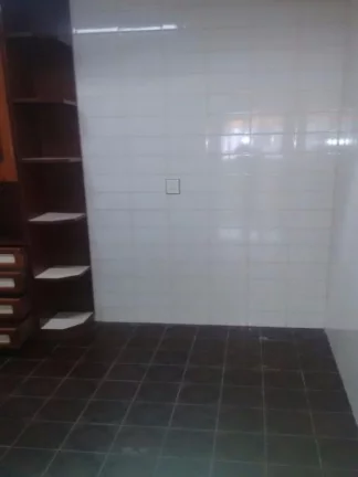 Imagem CASA À VENDA NO CENTRO DA CIDADE, MACAÉ/RJ.