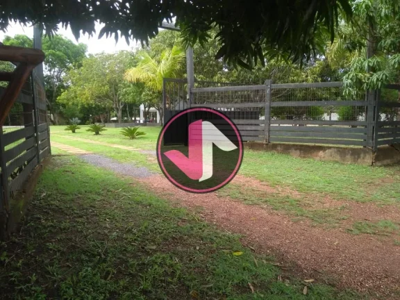 Imagem Oportunidade Única: Sobrado Espetacular no Condomínio Flor do Cerrado Seja bem-vindo a uma residê...