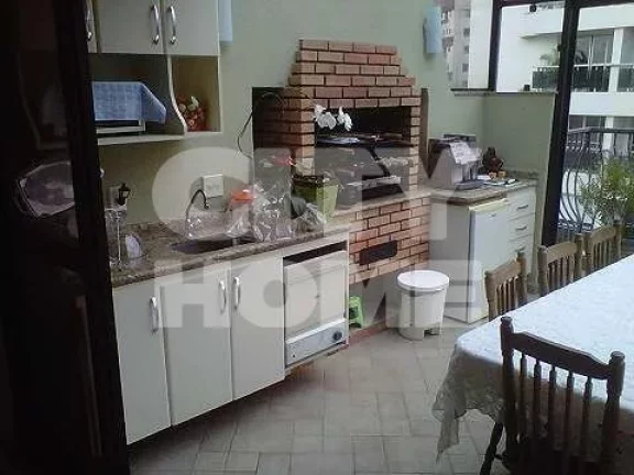 Imagem Cobertura com 380m² na Vila Nova Conceição. Amplo living em madeira tábuas de ipê em "L" para 0...