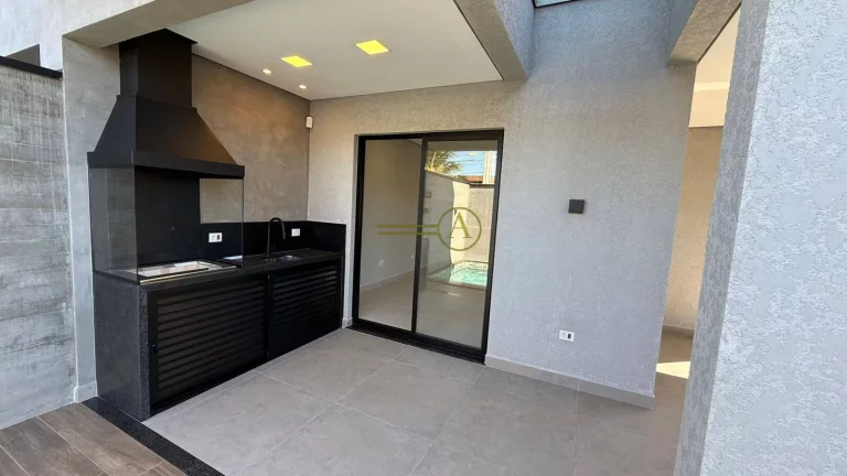 Imagem Lindo sobrado à venda novíssima com planejado de esquina apenas 600m praia